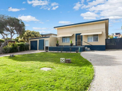 OCEAN SOUNDS - Anglesea - Accommodation Adelaide 0