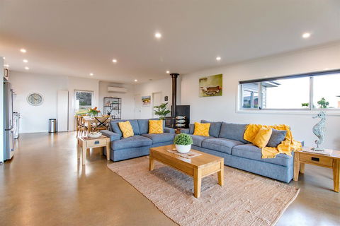 Ocean View - Accommodation Adelaide 0
