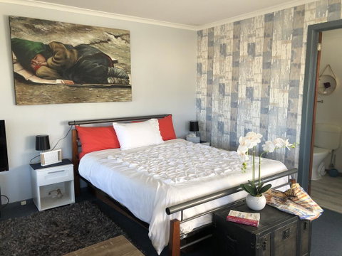 Ocean View Studio - Accommodation Adelaide 3