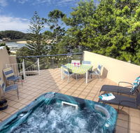 oceanview 6 with rooftop terrace  spa - Accommodation Adelaide