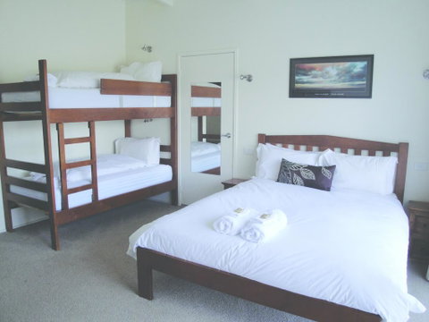 Off Mountain Accommodation - Accommodation Adelaide 3