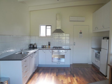 Off Mountain Accommodation - Accommodation Adelaide 1