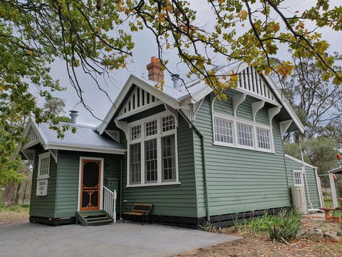 Old School B & B - Accommodation Adelaide 1