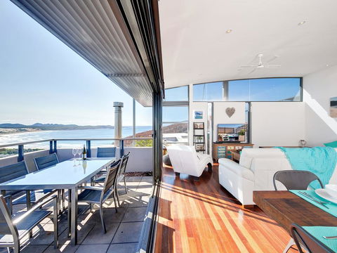 One Mile Cl, Townhouse 22, 26, The Deckhouse - Accommodation Adelaide 0
