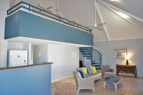 Osprey Holiday Village Unit 114 - Gorgeous 3 Bedroom Holiday Villa With A Pool In The Complex - Accommodation Adelaide 0