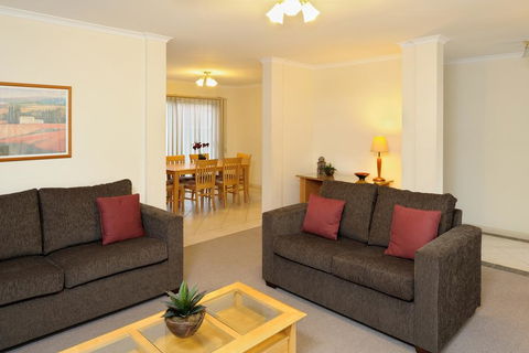 Park Avenue - Forest Hill - Accommodation Adelaide 0