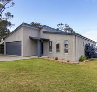 Pelican House - Accommodation Adelaide