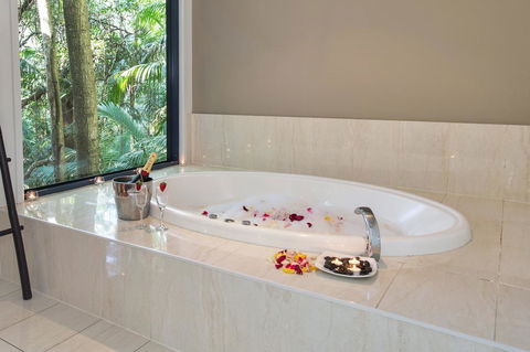 Pethers Rainforest Retreat - Accommodation Adelaide 2
