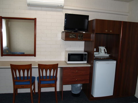 Pigeon House Motor Inn - Accommodation Adelaide 3