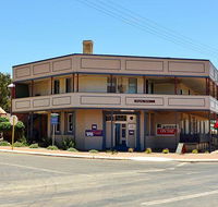 Pingelly Hotel - Accommodation Adelaide