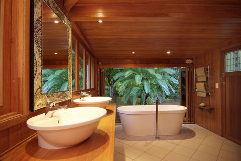 Port Douglas Valley Retreat - Accommodation Adelaide 3
