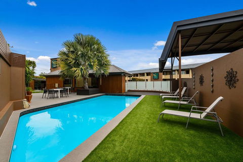 Quality Hotel City Centre - Accommodation Adelaide 0