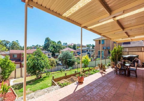 Quiet And Spacious Living Close To All Attractions - Accommodation Adelaide 0
