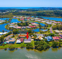Ralph's Cottage Orion Drive Yamba - Pet Friendly Photos available shortly Free Wi-Fi - Accommodation Adelaide