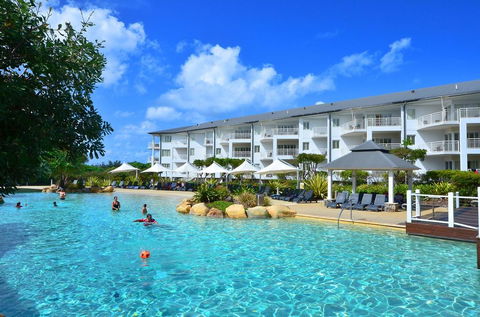 RESORT ON THE BEACH 2214/2215 - Accommodation Adelaide 0
