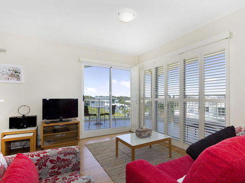 RESORT ON THE BEACH 6310 - TOP FLOOR - Accommodation Adelaide 0