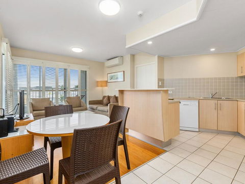 RESORT ON THE BEACH 7225 Dual Room - Accommodation Adelaide 0