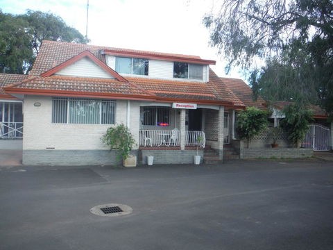 Restawile Motel - Accommodation Adelaide 1