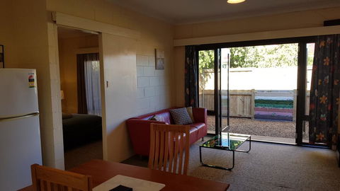 Rise N' Shine - Min Stay 4 Nights - Accommodation Adelaide 1
