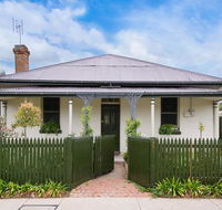 Roalies Farm House - Accommodation Adelaide