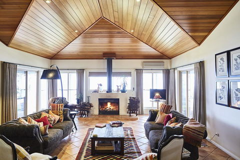 Rosby Guesthouse And Studio - Accommodation Adelaide 1