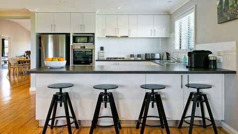 Rosella House Robertson - A Tranquil Highlands Escape - Accommodation Adelaide 2