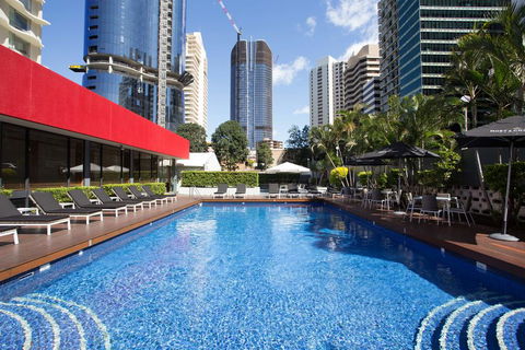 Royal On The Park - Accommodation Adelaide 0