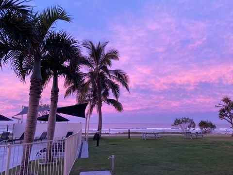 San Simeon Beachfront Apartments Tugun - Accommodation Adelaide 2