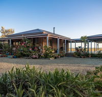SanctuaryWaratah - Accommodation Adelaide