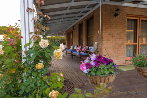 Sanctuary@Waratah - Accommodation Adelaide 2