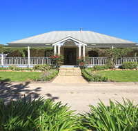 Sarnia - period home in garden oasis with pool - Accommodation Adelaide