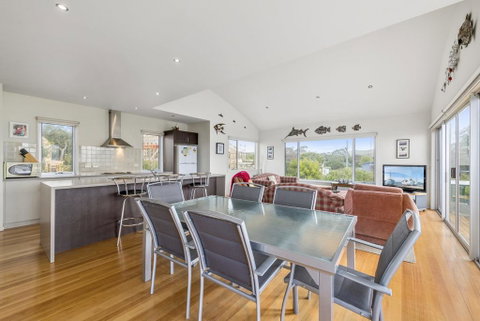 Seaside Pleasure - Accommodation Adelaide 2