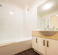 Seaspray 5 - Accommodation Adelaide