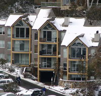 Snowman 1 - Accommodation Adelaide