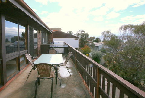 Snowy Saga 2 - Jindabyne - Accommodation Adelaide 3