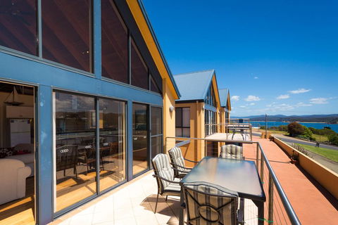 Snug Cove Villas - Accommodation Adelaide 2