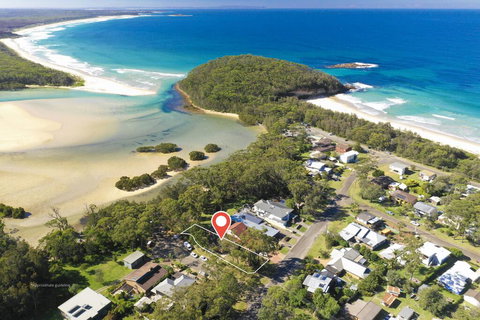 Soldier Crab Shack - 20 Macleay St - Accommodation Adelaide 0