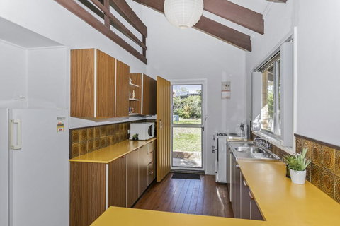 Soldier Crab Shack - 20 Macleay St - Accommodation Adelaide 1