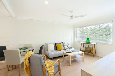 Spacious And Bright Apartment Minutes To The Beach - Accommodation Adelaide 0