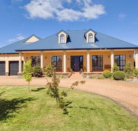 Stately Bowral Designer Home - Accommodation Adelaide