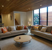 Stella on Stevens - Accommodation Adelaide