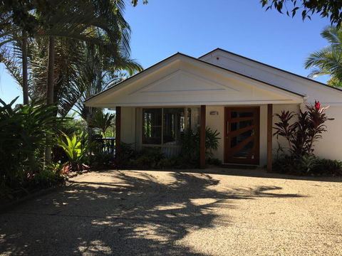 Sunshine Coast Tropical Getaway - Accommodation Adelaide 2