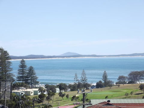 Surf Break & Ocean Break - Accommodation Adelaide 0
