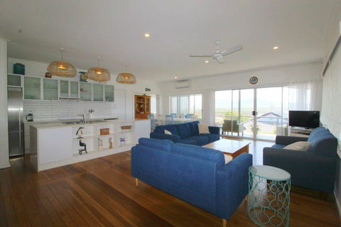 Surf Break & Ocean Break - Accommodation Adelaide 1
