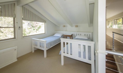 Surfers Ave Retreat Narrawallee - Accommodation Adelaide 2