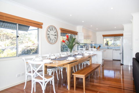 Surfers Beach House - Accommodation Adelaide 1