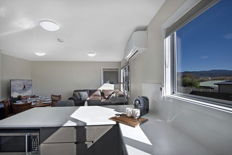 T-Bar On Twynam - Accommodation Adelaide 0