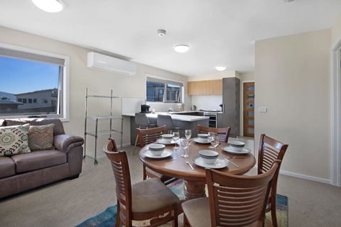 T-Bar On Twynam - Accommodation Adelaide 1