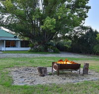 Tabitha Hill Cottage - Accommodation Adelaide