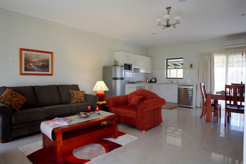 Talga Estate - Accommodation Adelaide 3